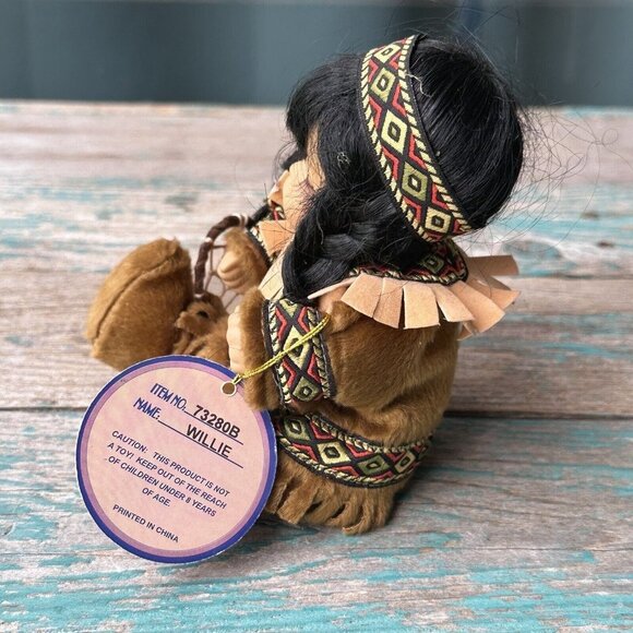 Vintage Emerald Doll Collection 2001 Willie Child Native American Outfit Tags 5" - Picture 4 of 10